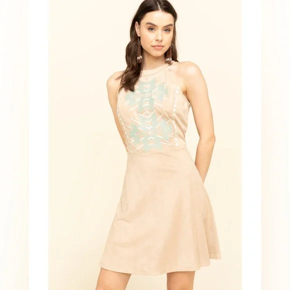 NWT Ariat Women's Mira Dress-Aztec design - Picture 6 of 12